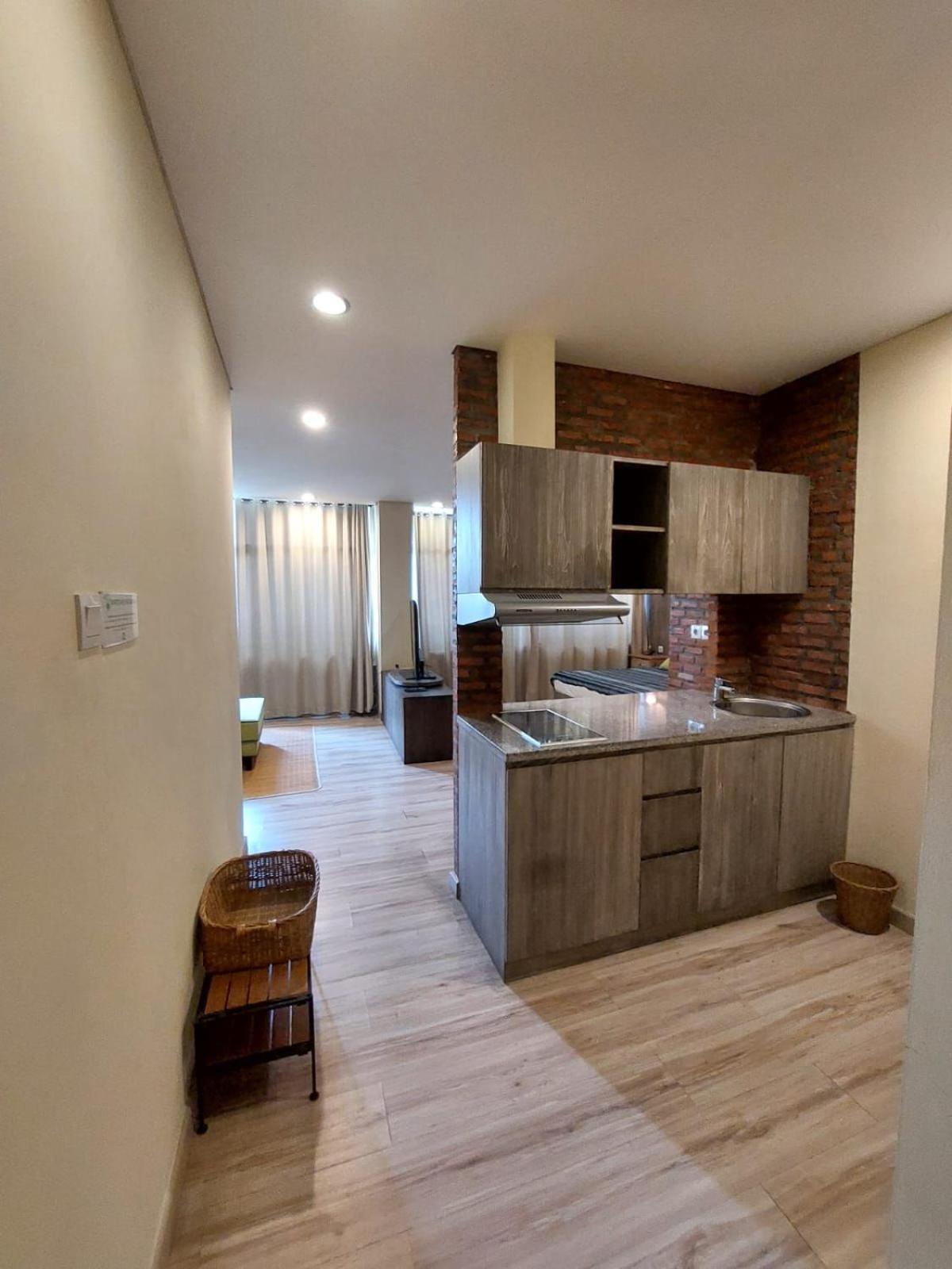 Apartemen Senayan Yakarta Exterior foto
